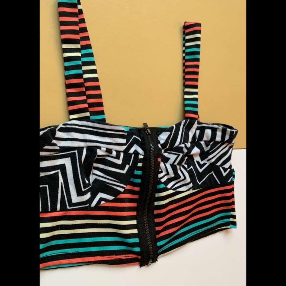 print & striped zip-front crop tank